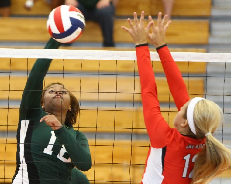 Ellison wins battle of Lady Eagles 2-0